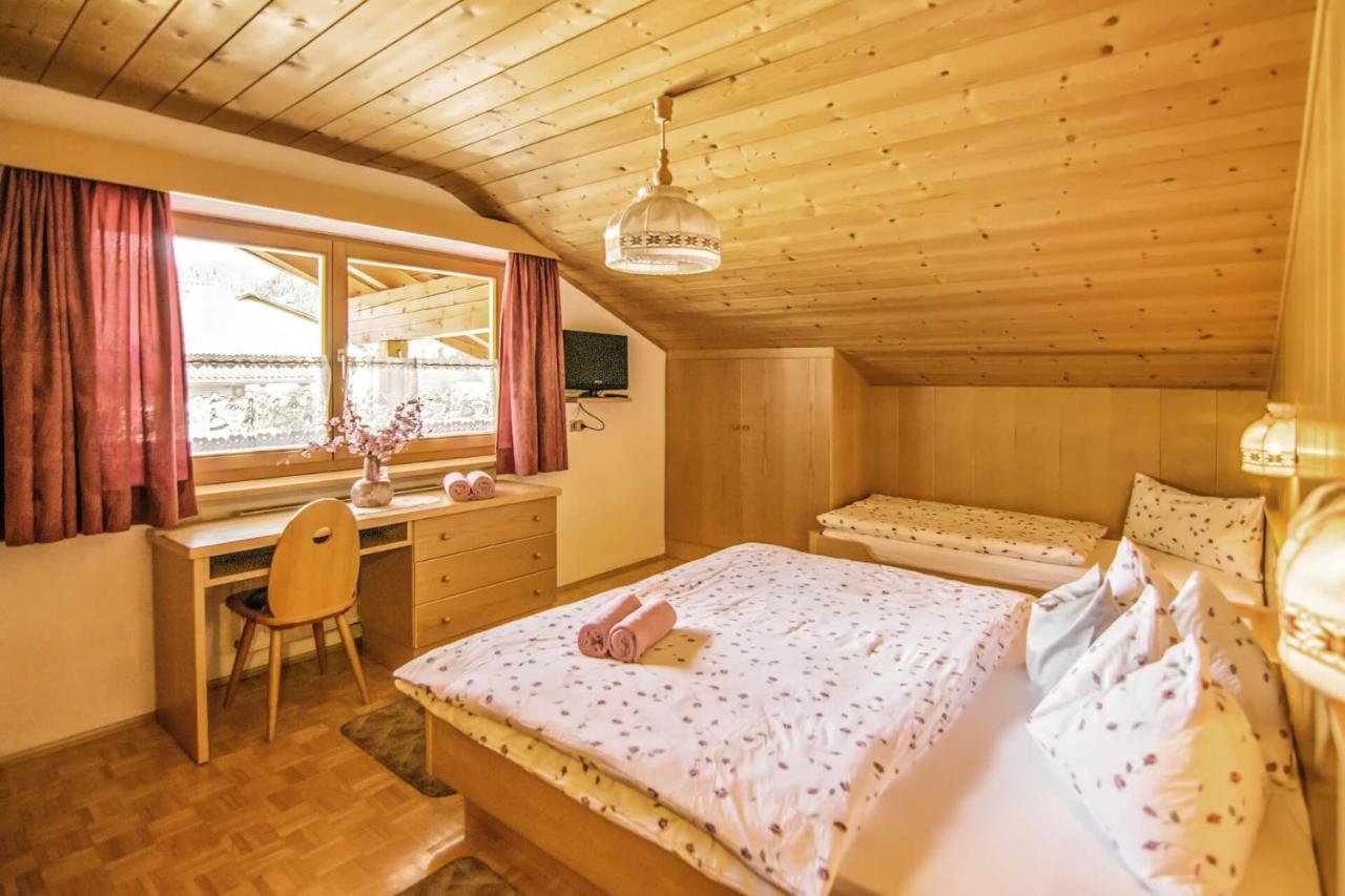 Cesa Sara Appartement Urtijëi Buitenkant foto